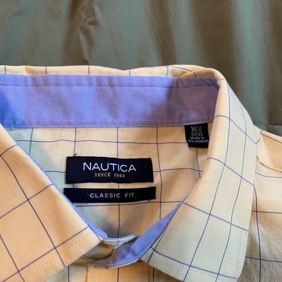 Nautica classic fit yellow dress shirt - Picture 3 of 3